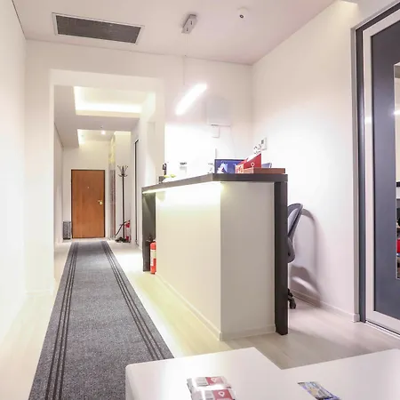 Urban Strossa Гостевой дом Сараево