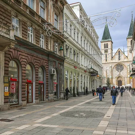 Гостевой дом Urban Strossa